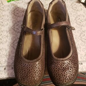 JBU by Jambu Granada Mary Jane Flat, Bronze Women's Size 11M